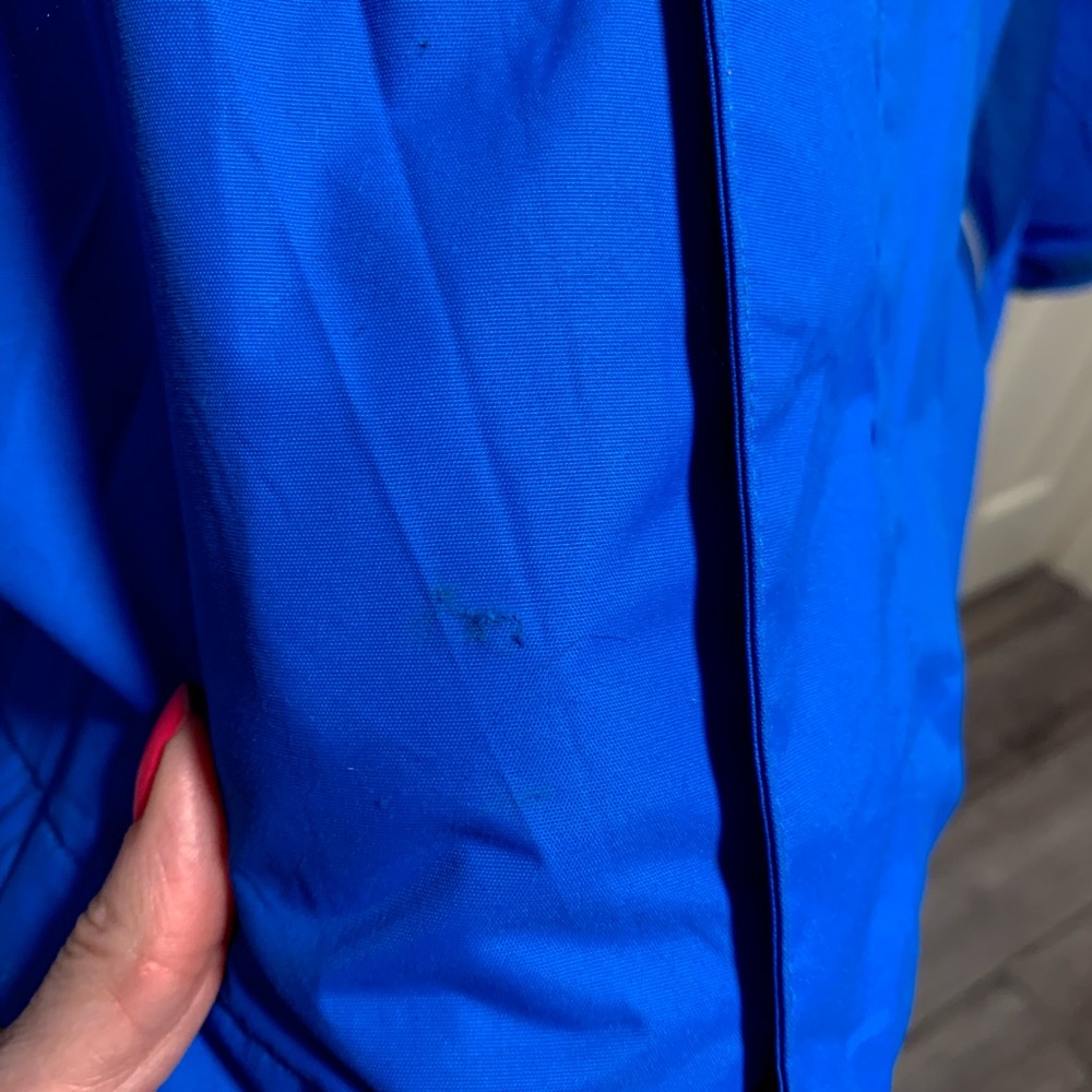 Columbia Interchange 2-in-1 Winter Jacket
Men's XL Blue Omni-Tech Ski Snow Coat - Picture 13 of 14